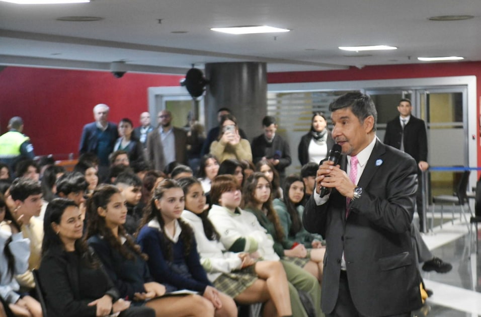 Hackear Tucumán: La Legislatura abrió sus puertas a las ideas de los jóvenes tucumanos para cambiar las reglas del juego