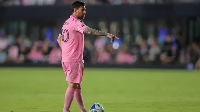 Otro derroche de magia: Lionel Messi salvó la ropa a Javier Mascherano en un empate agónico del Inter de Miami