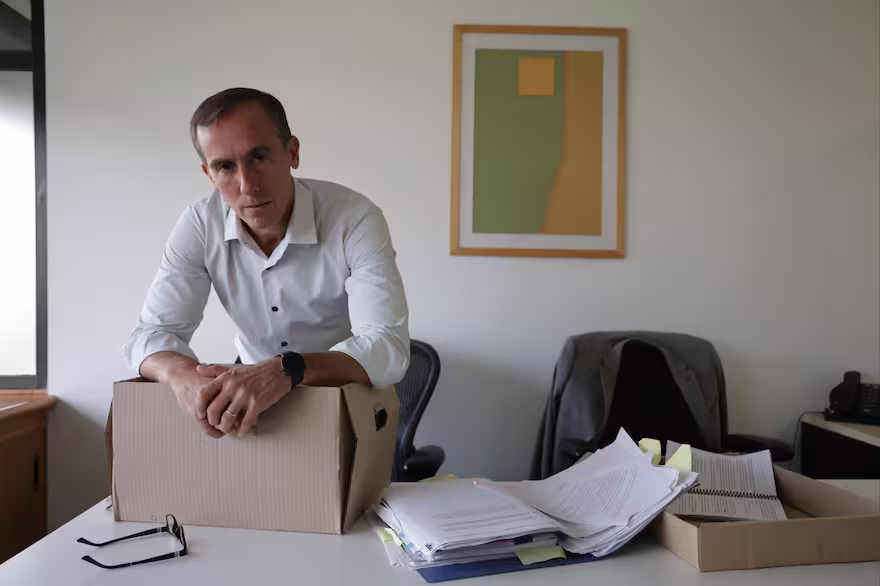 Alconada Mon denunció que fue amenazado e intentaron hackearlo tras publicar un informe sobre la SIDE