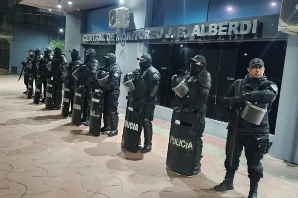 El juez federal Díaz Vélez rechazó el pedido de detención del exintendente de Alberdi Luis Campos