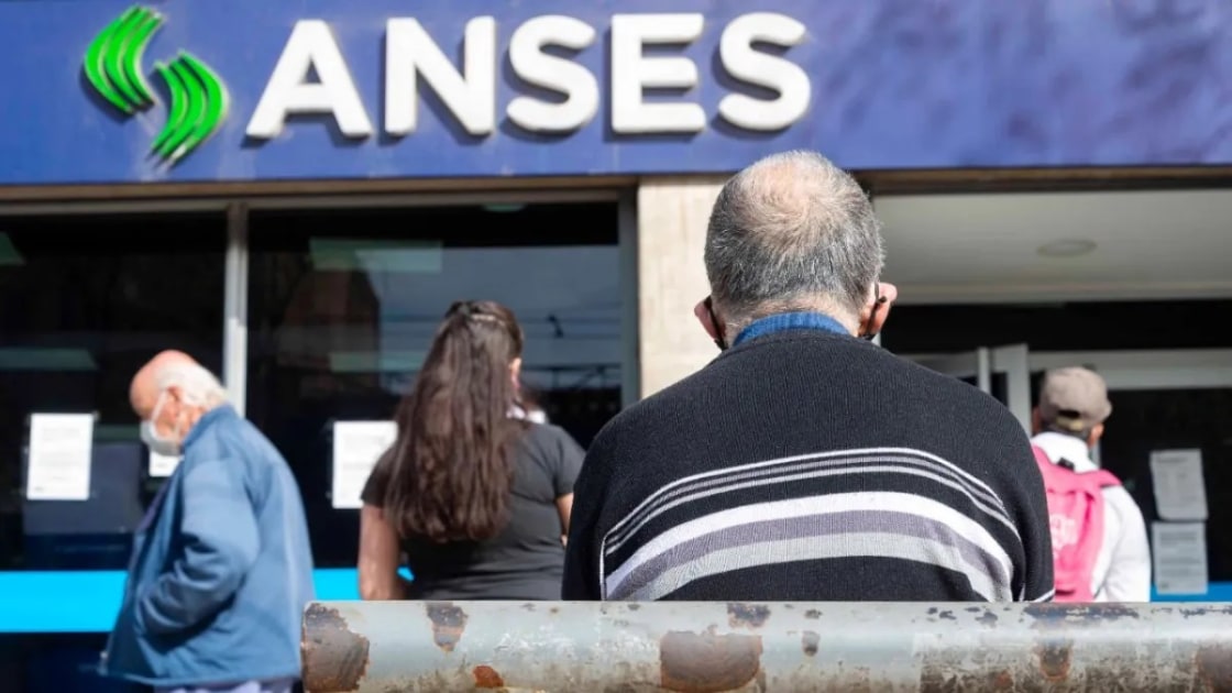 Anses oficializó un aumento del 1,62% para jubilados y pensionados