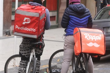 Pobre resultado del blanqueo laboral de Milei: se regularizó el 0,3% del total de trabajadores informales