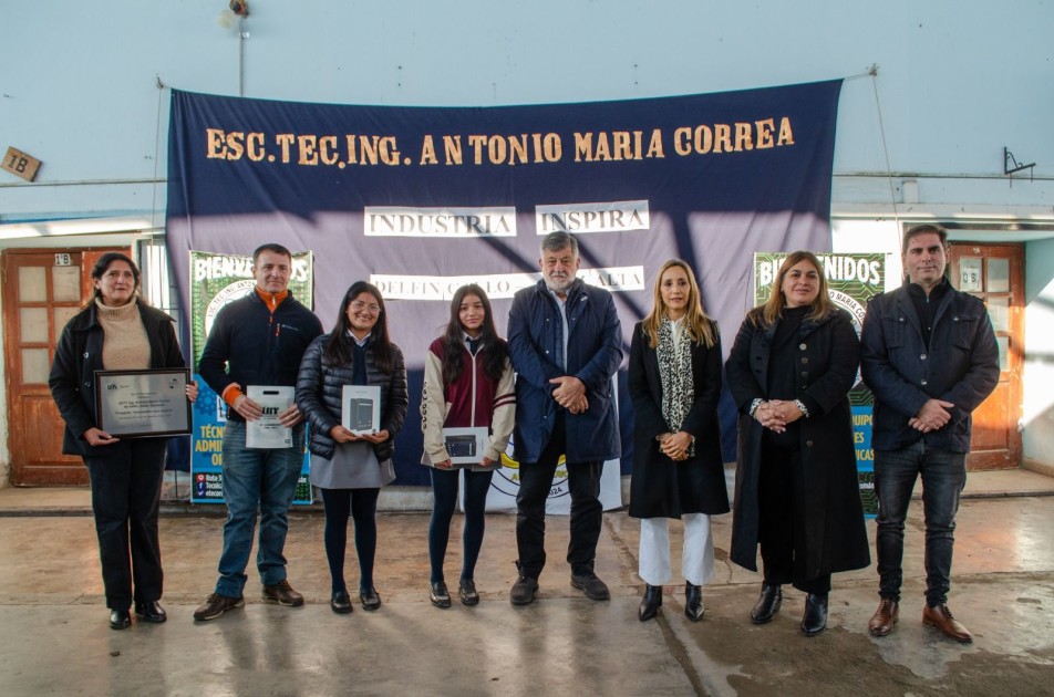 Industria Inspira: alumnas tucumanas ganaron el segundo premio nacional con un dispositivo para monitorear el aire
