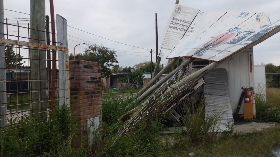 Una obra que beneficiaría a 100.000 habitantes del sur estuvo a punto de inaugurarse, fue paralizada y ahora es vandalizada