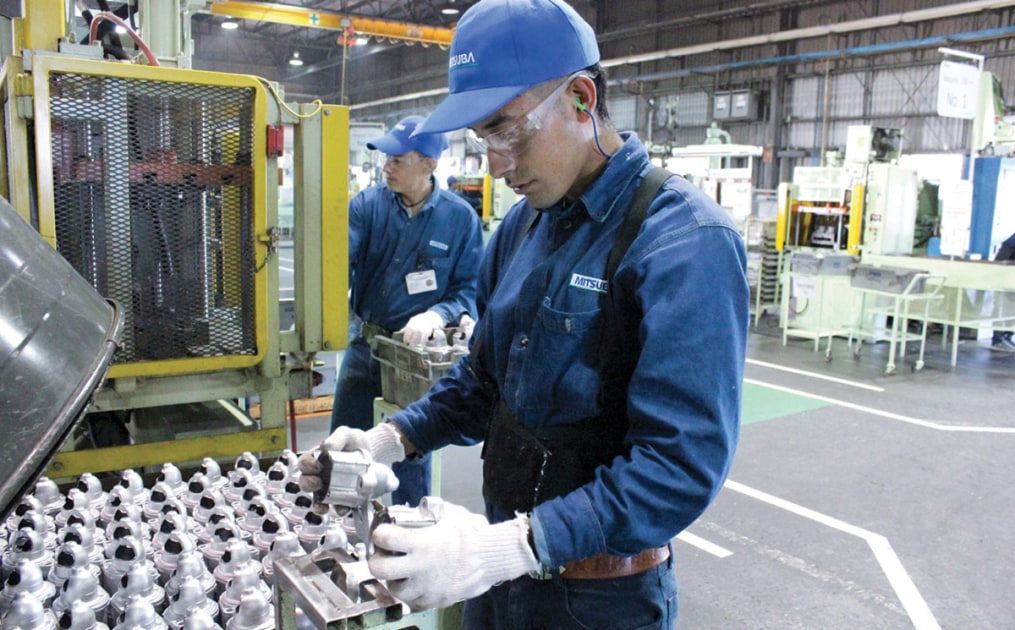 La producción manufacturera cayó en julio: 1,1% interanual y 2,3% con respecto al mes previo