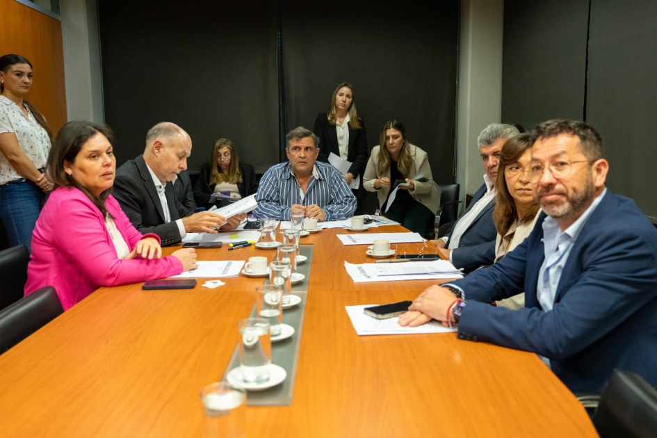 comision de hacieda.jpg comision de hacieda.jpg