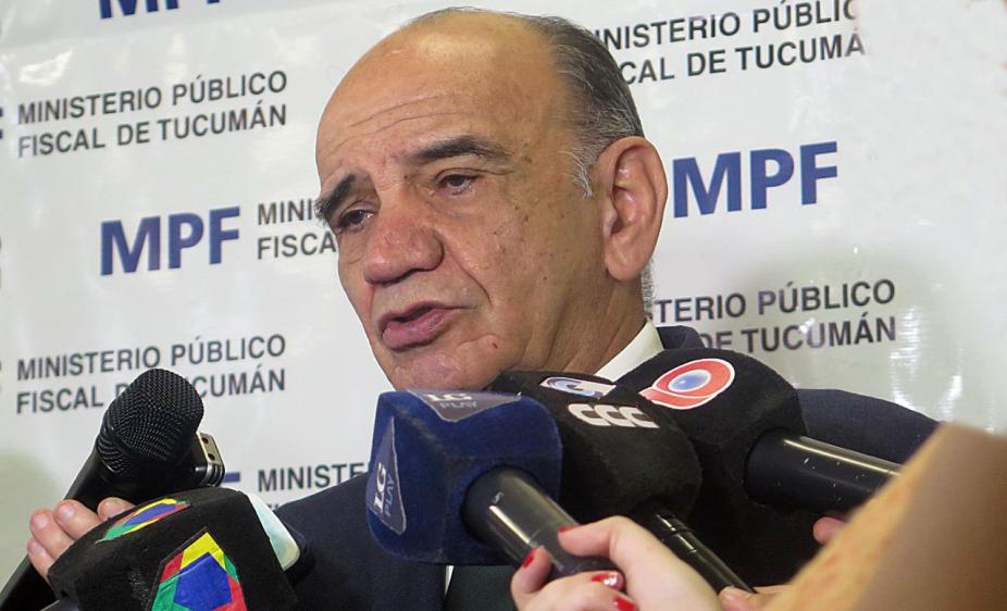 Fuertes críticas contra Edmundo Jiménez resonaron en la Legislatura y el PJ contuvo un pedido de análisis de juicio político