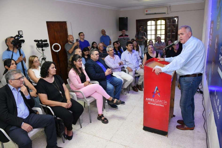 En el último tramo de la campaña, Jaldo sumó el apoyo de un espacio radical