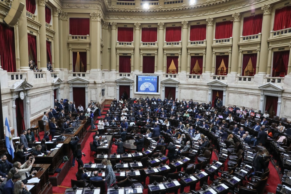 Diputados: se espera una cámara con una fuerte polarización entre el peronismo y los libertarios