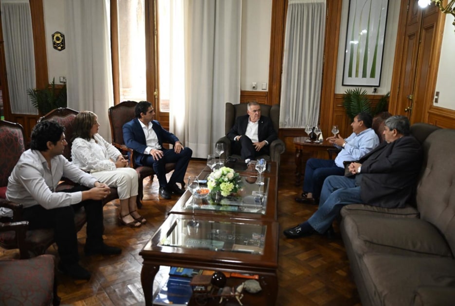 Jaldo se reunió con el intendente electo de Alberdi para coordinar la transición municipal