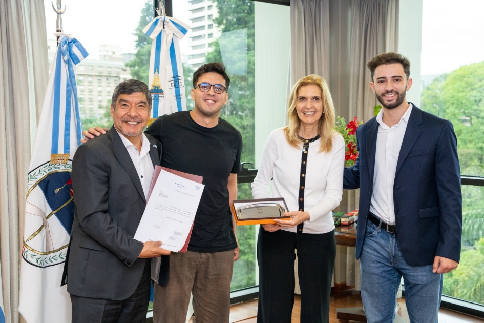 nini  startups legislatura.jpeg