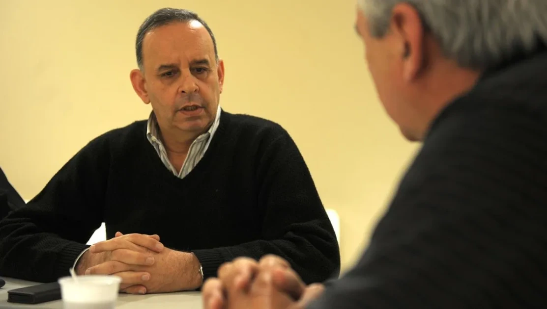 Oscar Mirkin vuelve a la arena política de San Martín con la lista “Unidad Roja y Blanca”