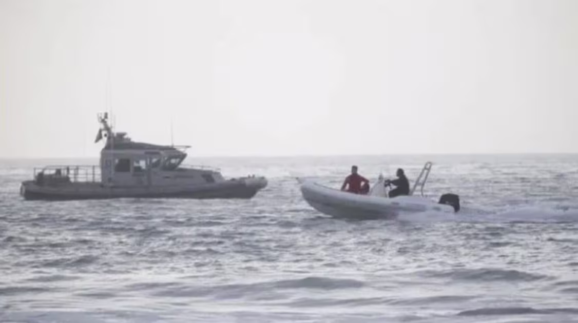 Cinco adolescentes argentinos quedaron atrapados en el mar chileno: uno sigue desaparecido