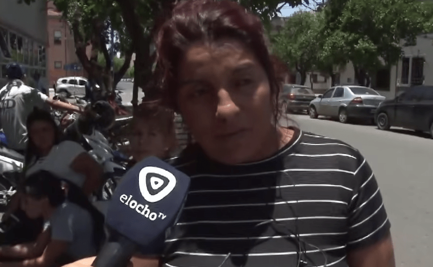 "Recen por mi hija": el pedido desesperado de la madre de Zoe, la nena baleada en San Cayetano