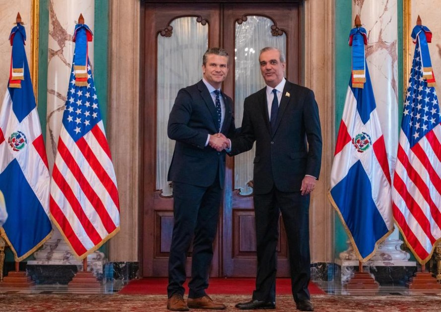 República Dominicana permitirá a Estados Unidos usar aeropuertos para combatir el narcotráfico