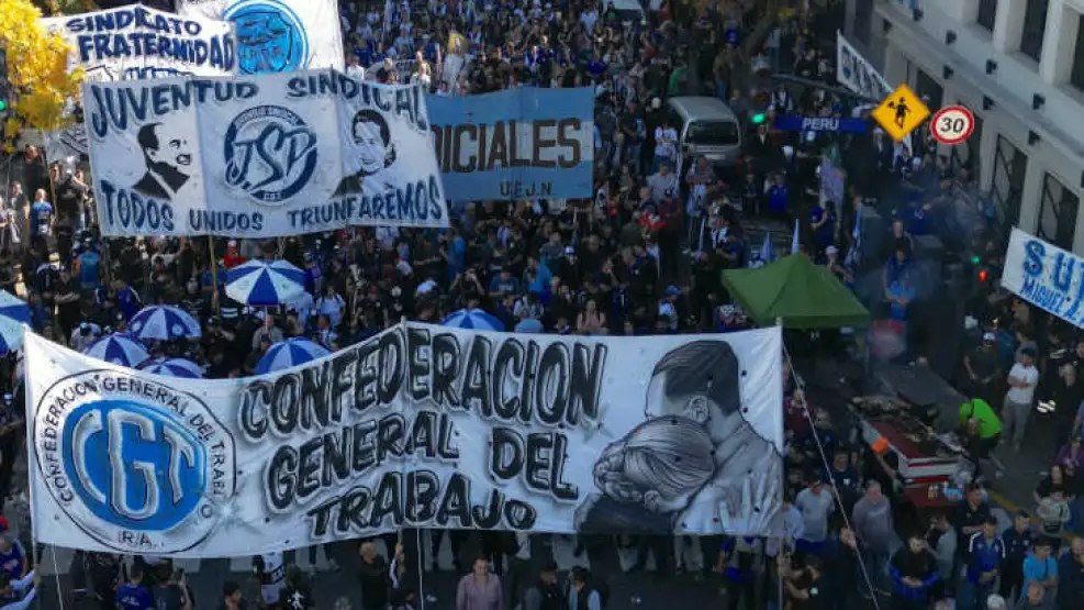 ATE y las dos CTA se suman a la marcha convocada por la CGT contra la ...