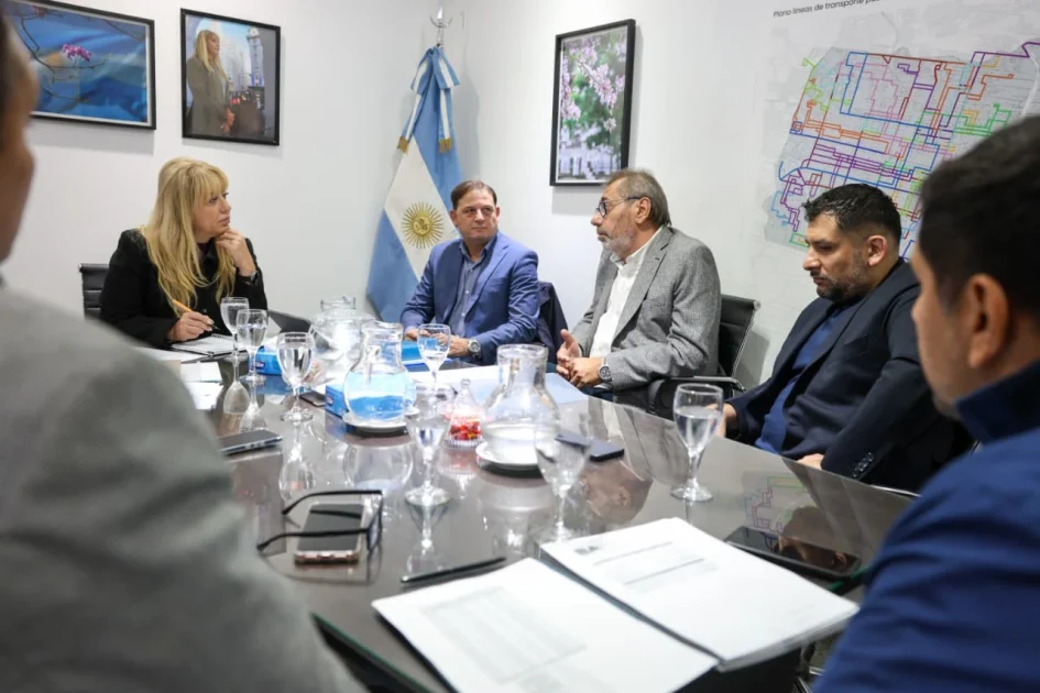 Sin acuerdo, el transporte camina hacia una reducción de servicios en San Miguel de Tucumán