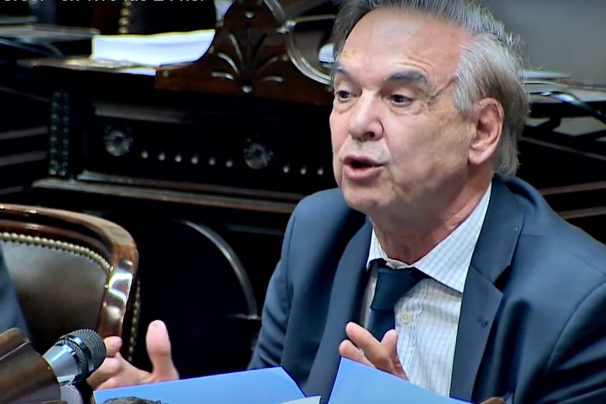 Tensión, negociaciones y heridas abiertas: Provincias Unidas y la UCR apuran definiciones para el nuevo mapa legislativo