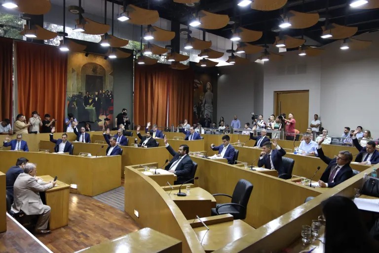 Por amplia mayoría, el Concejo autorizó el aumento del boleto de ómnibus, que pasa a costar $ 1250