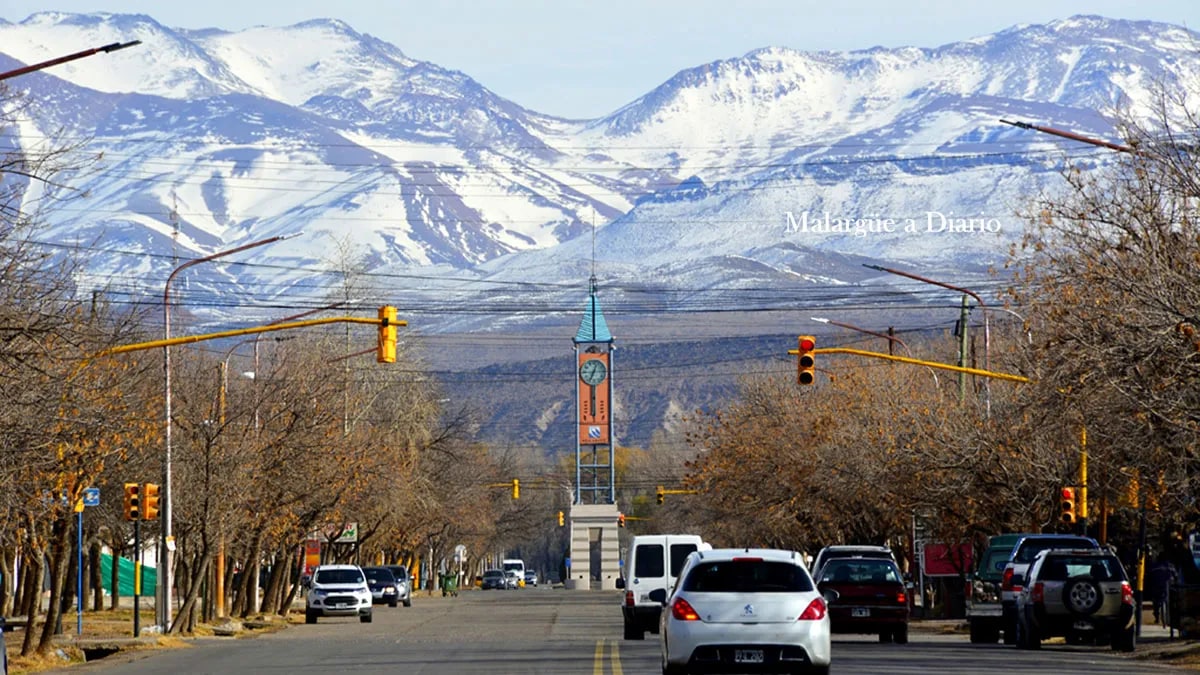 Una adolescente murió atropellada y su hermano lucha por su vida