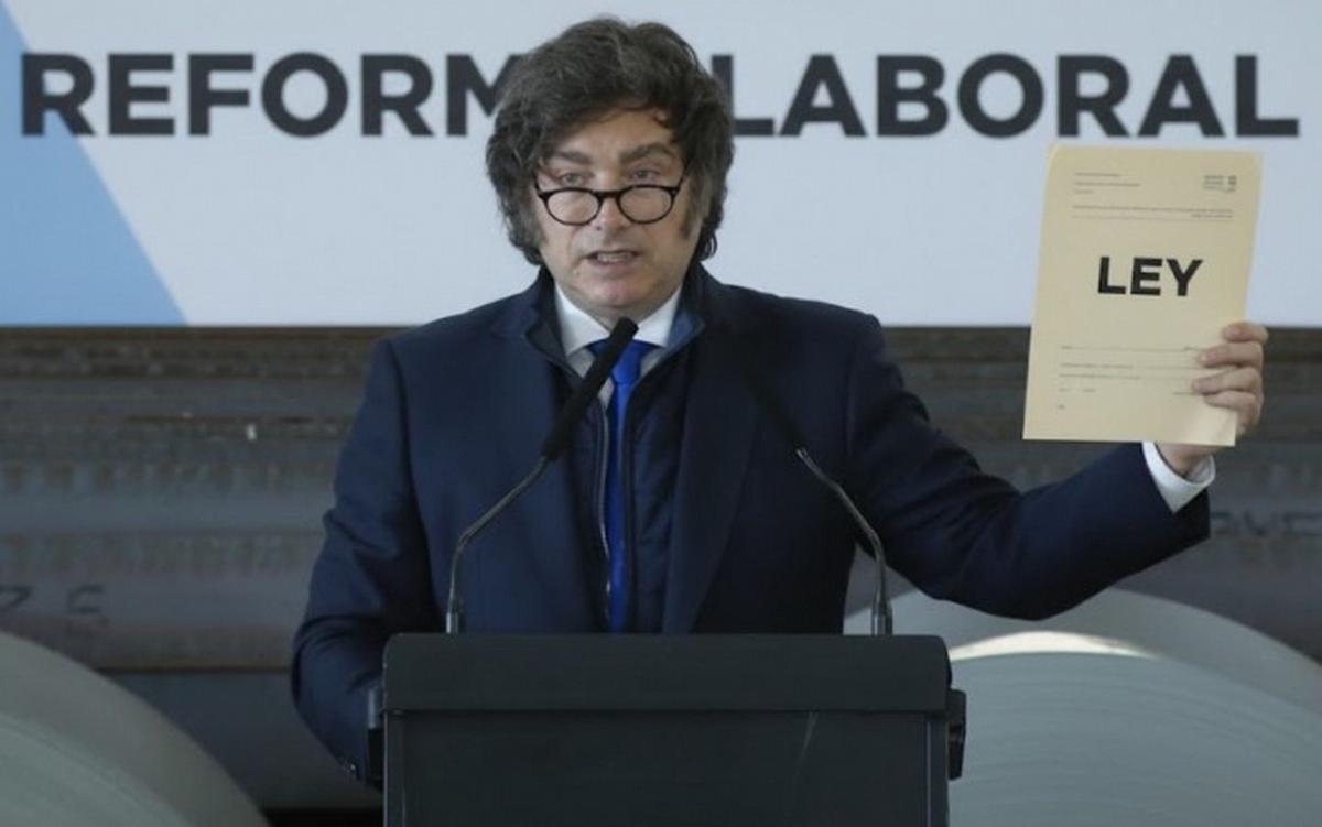 Jornadas de trabajo, indemnizaciones y vacaciones: los puntos más polémicos de la reforma laboral