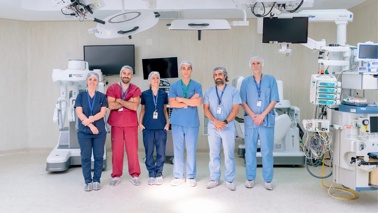 Recuperar la fertilidad luego del cáncer: la cirugía robótica marca un nuevo estándar