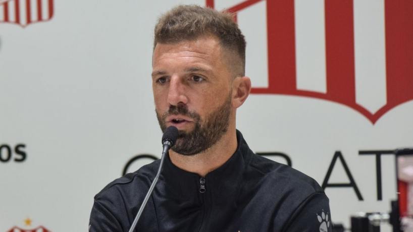 Nueva función para Frontini: tomará el mando de la dirección deportiva en Ferro