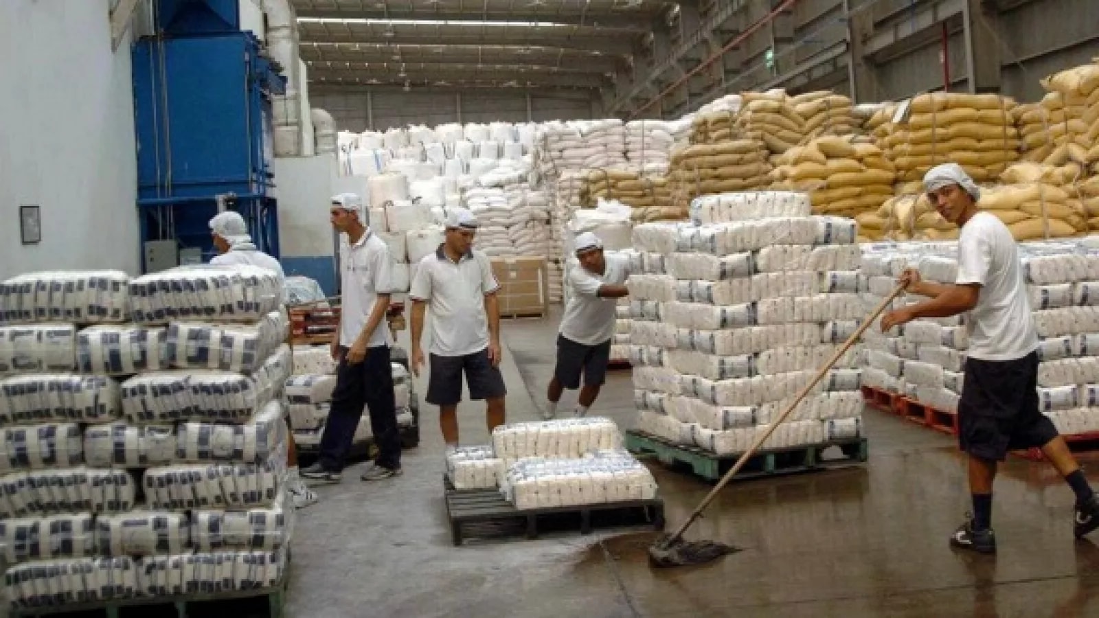 Tras finalizar la zafra, el excedente de azúcar físico fue casi del 30%, que permitirá regular el mercado local y fomentar exportaciones