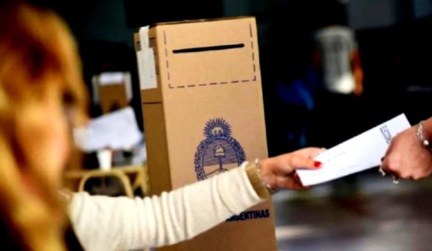 Un proyecto que sanciona las candidaturas testimoniales asoma como la nueva víctima de la cautelosa reforma electoral tucumana