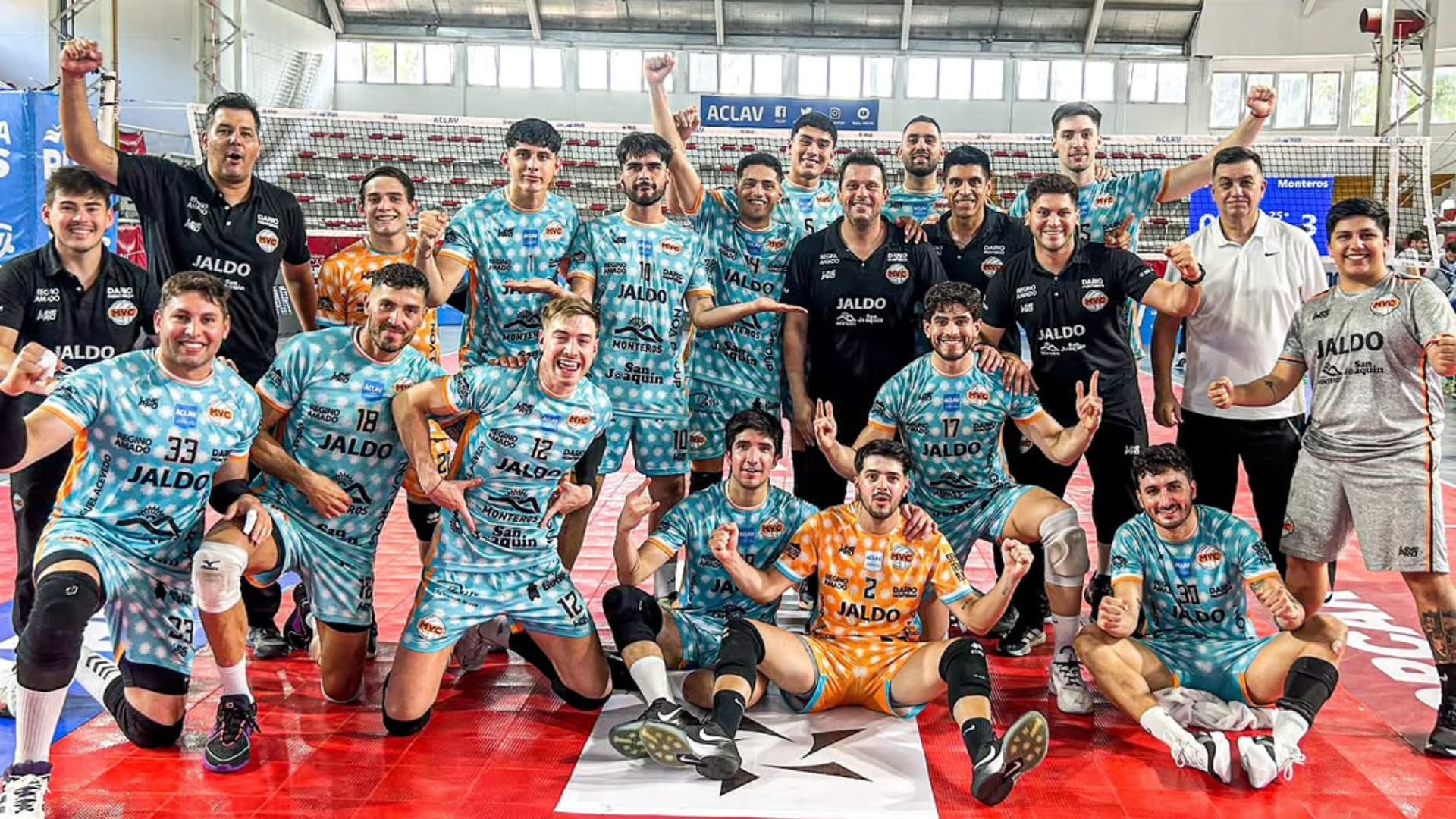 Arranque perfecto: Monteros Vóley no dejó dudas y venció con autoridad a Vélez