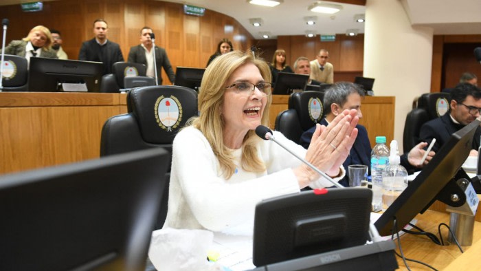 silvias elias.jpg silvias elias.jpg