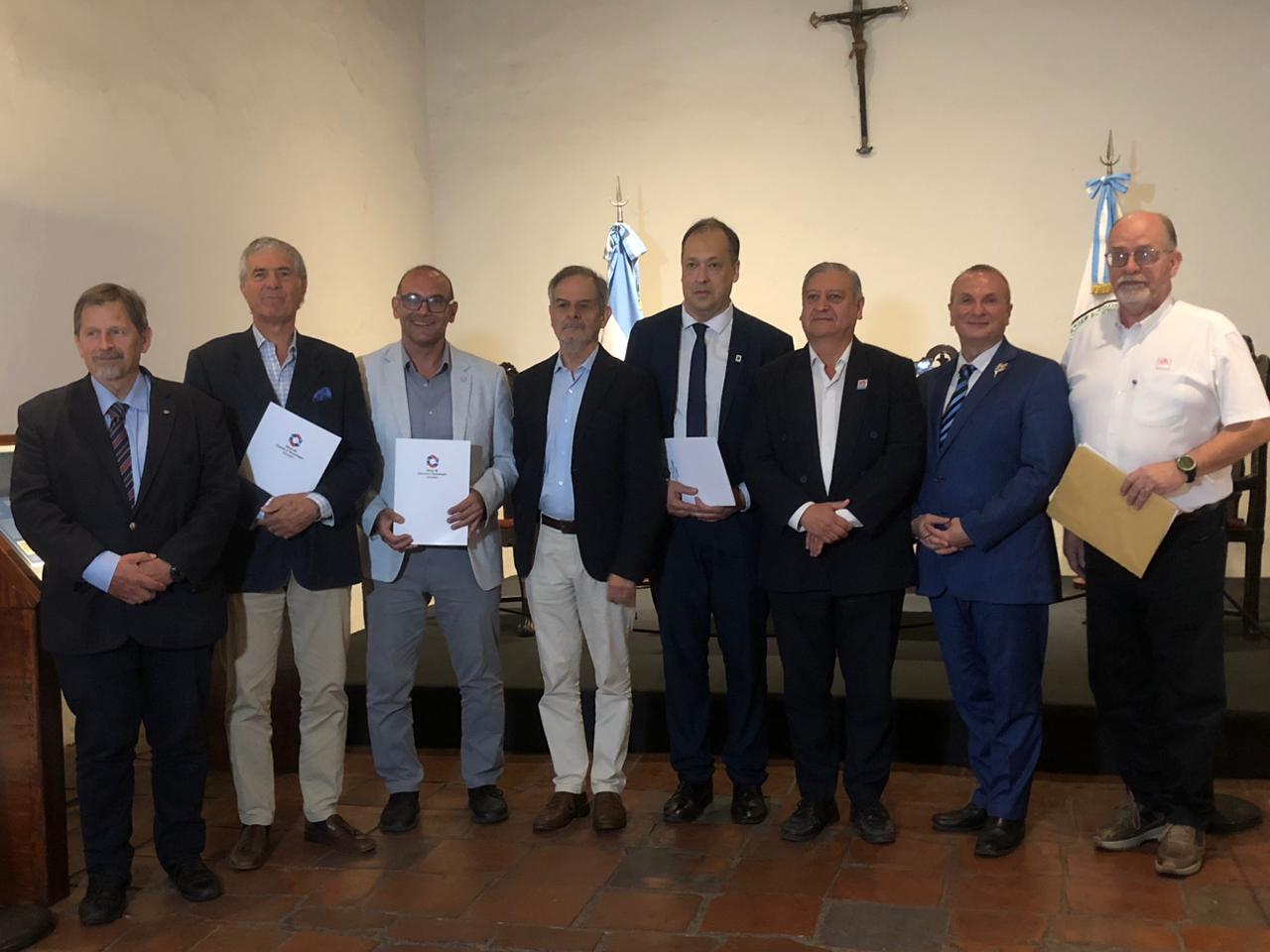 Histórico acuerdo entre universidades y organismos científicos para articular el desarrollo provincial