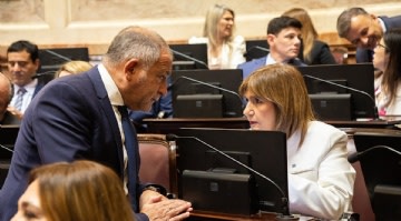 Sin Javier ni Karina Milei, la mesa política se reúne con foco en destrabar el Presupuesto 2026