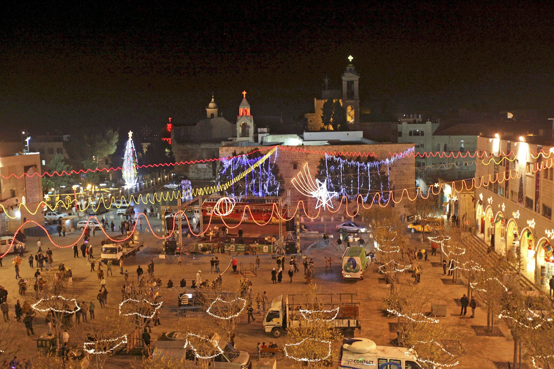 Belén vuelve a celebrar la Navidad tras dos años marcados por la guerra