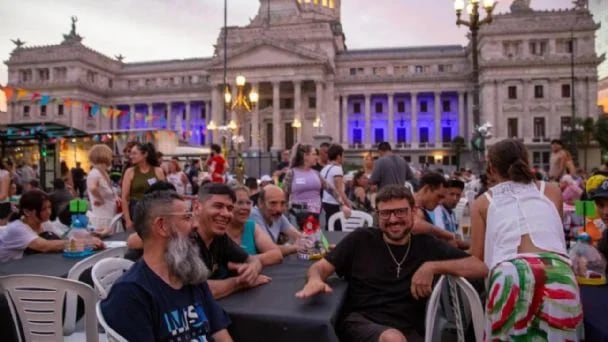“Ninguna familia sin Navidad”: Nochebuena en el Congreso, una tradición que cumple nueve años