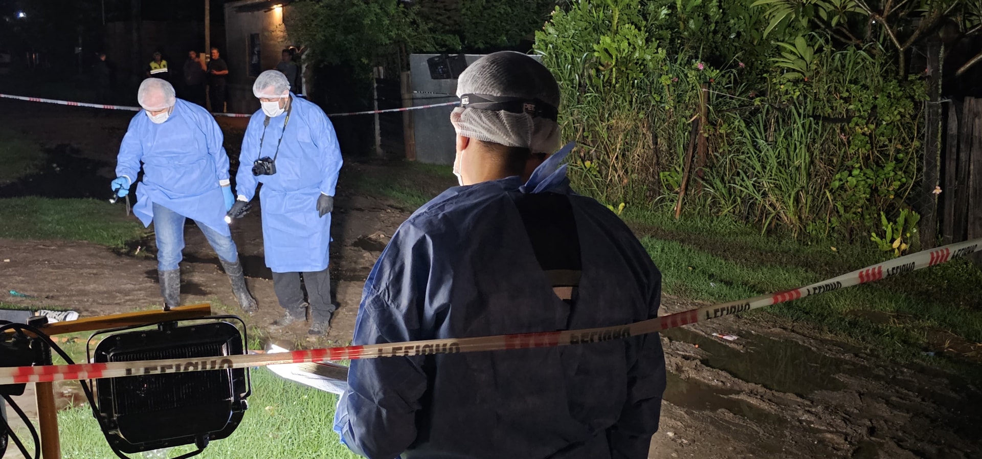 Una mujer fue asesinada en un asentamiento: dos detenidos, uno sería su pareja