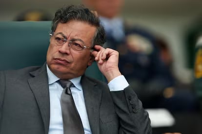 gustavo petro.avif gustavo petro.avif