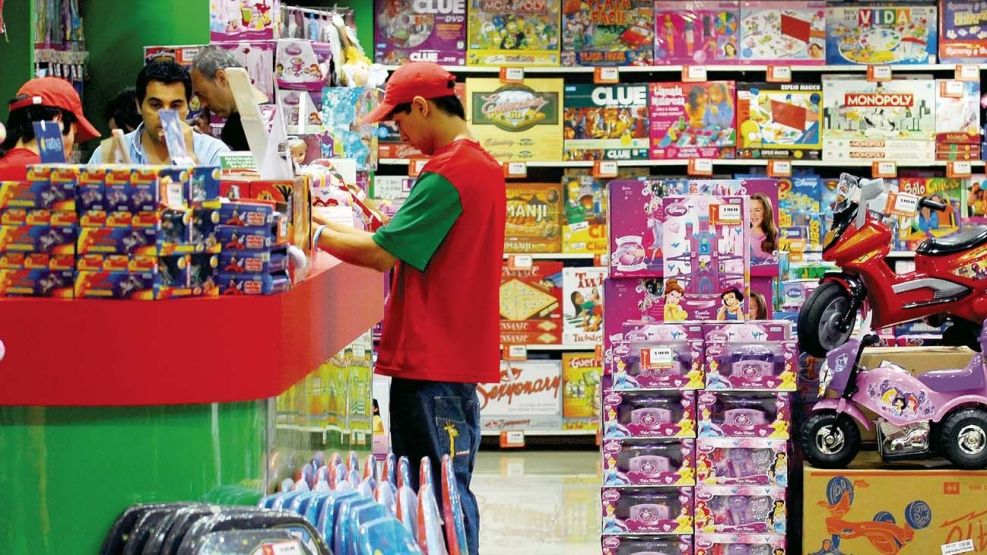Más regalos, pero de menor valor hicieron que las ventas de Reyes Magos crecieran apenas un 0,5% en un clima de consumo austero