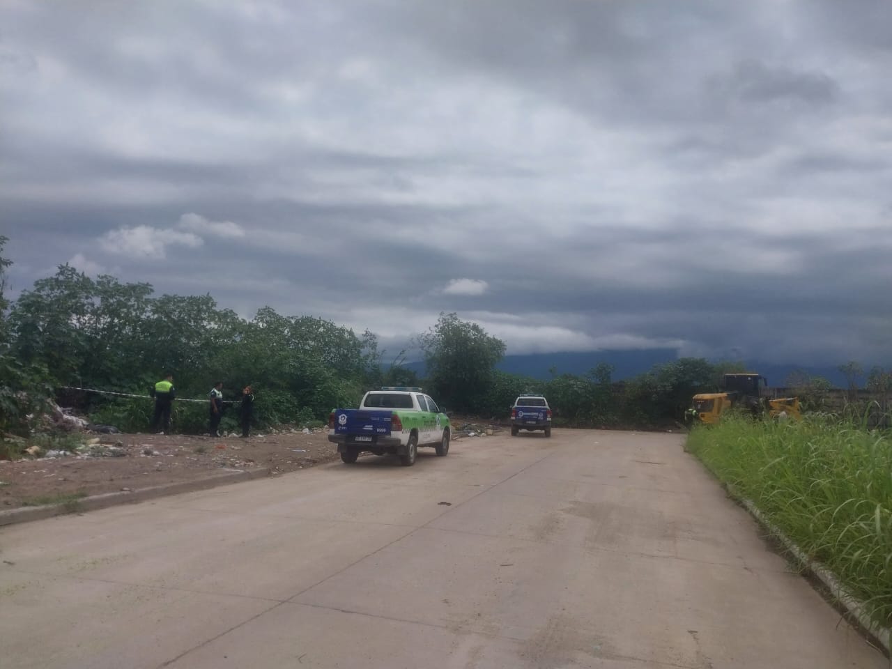 Conmoción en Manantial Sur por el hallazgo del cadáver de una mujer envuelto en una bolsa negra