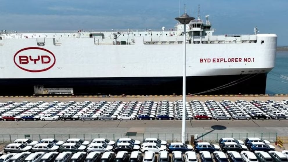 Autos chinos, precios y competencia: Caputo apuesta a la apertura y crece la inquietud industrial