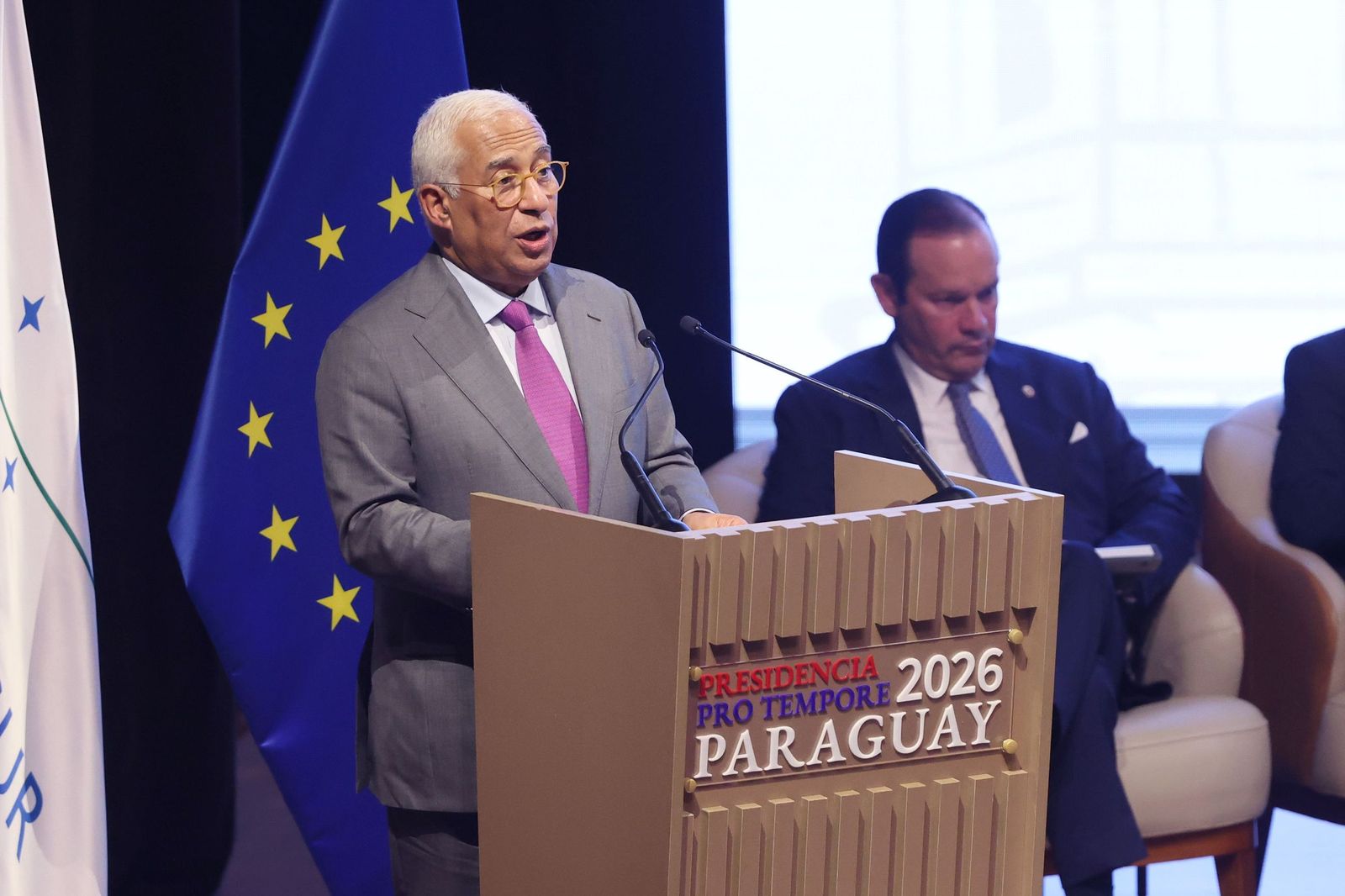 UE está lista para defenderse de cualquier coerción, dice presidente del Consejo Europeo