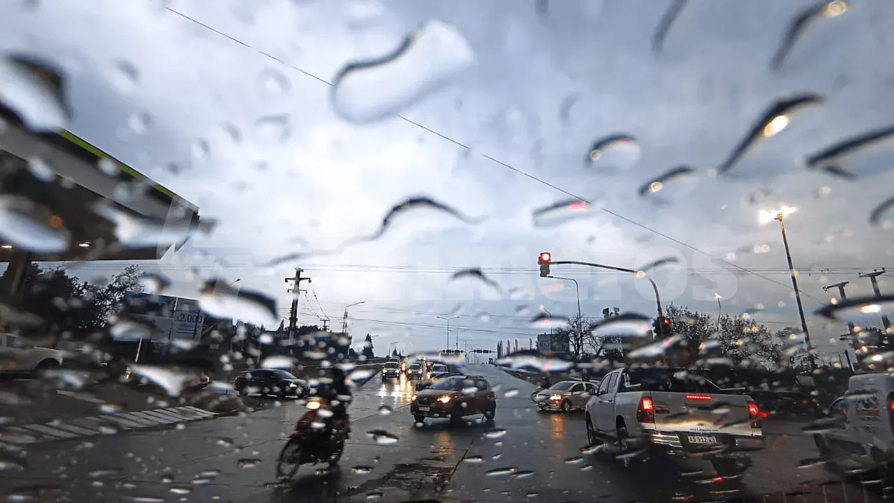 Domingo bajo el agua: así golpeó el temporal al interior tucumano