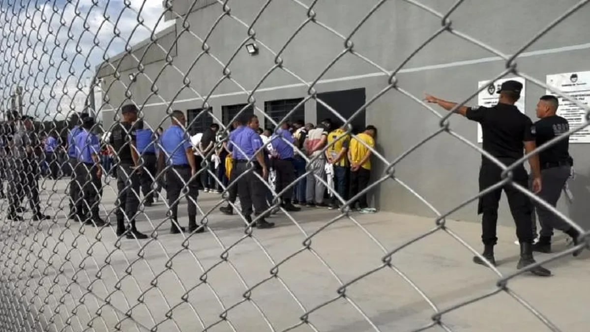 Tucumán amplió su sistema penitenciario y redujo el hacinamiento, pero la población carcelaria sigue en aumento