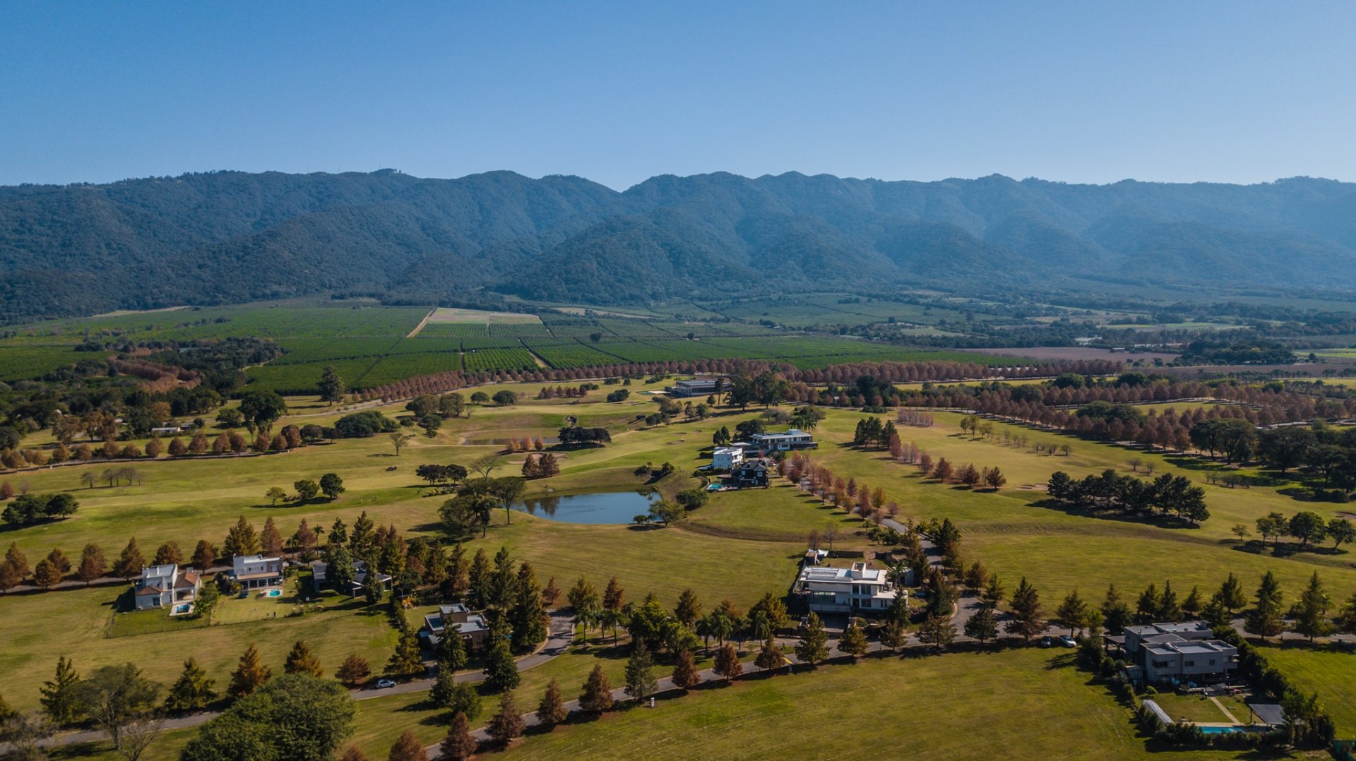 La Provincia les hará juicio a propietarios de countries y barrios cerrados por sus deudas fiscales