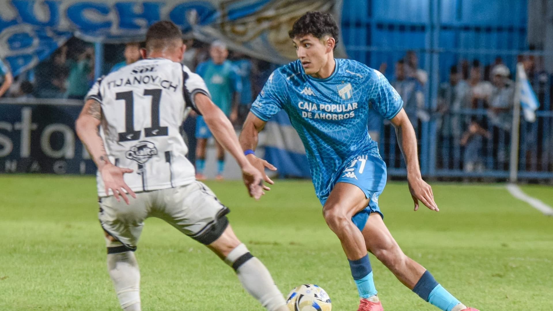 Sin brillo ni eficacia: Atlético Tucumán empató y dejó dudas como local