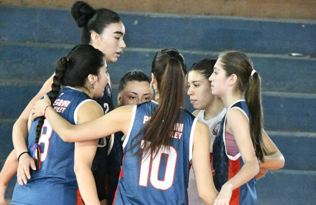 En Pellegrini llegó el momento de la rama femenina con una participación histórica