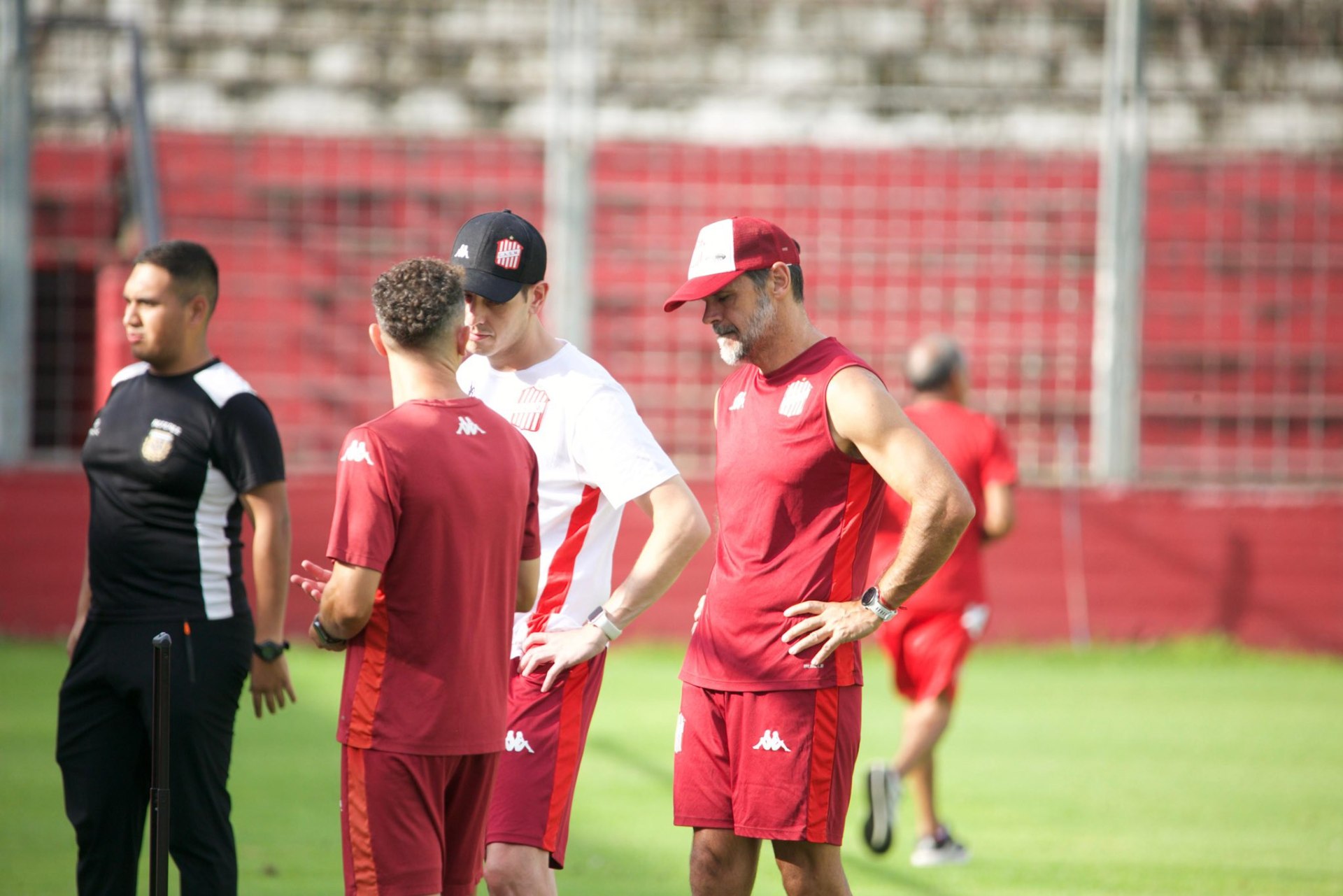 Puertas abiertas y mucha expectativa: San Martín prueba su equipo ante Tucumán Central