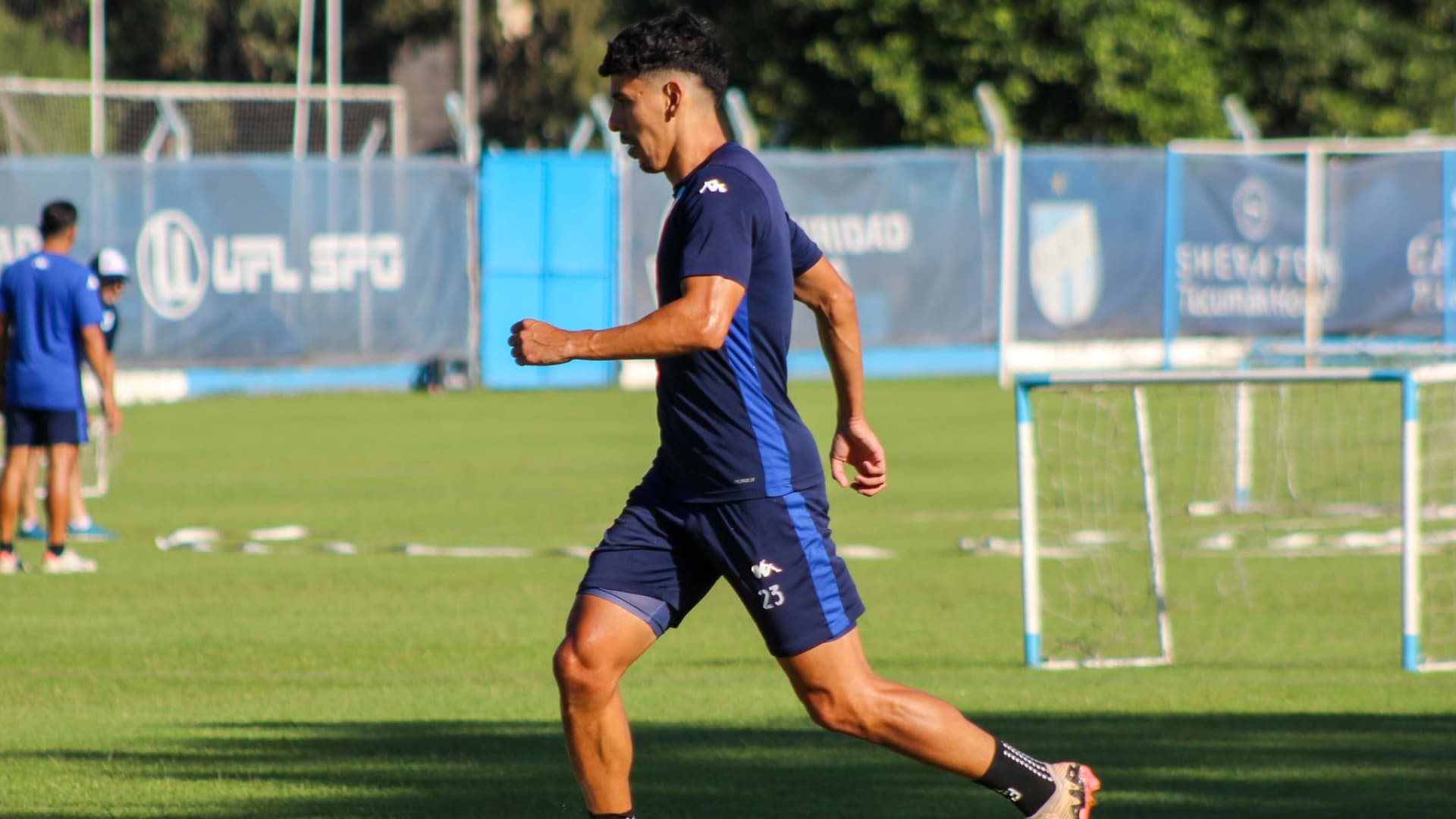 Atlético Tucumán visita a Sarmiento con la pesada mochila de 380 días sin ganar afuera