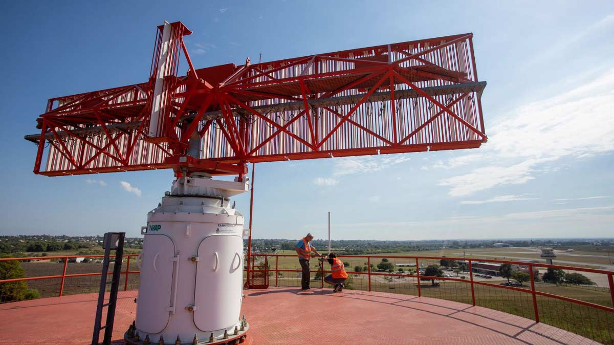 EANA modernizó el radar de Pehuajó y reforzó la vigilancia aérea en el centro del país