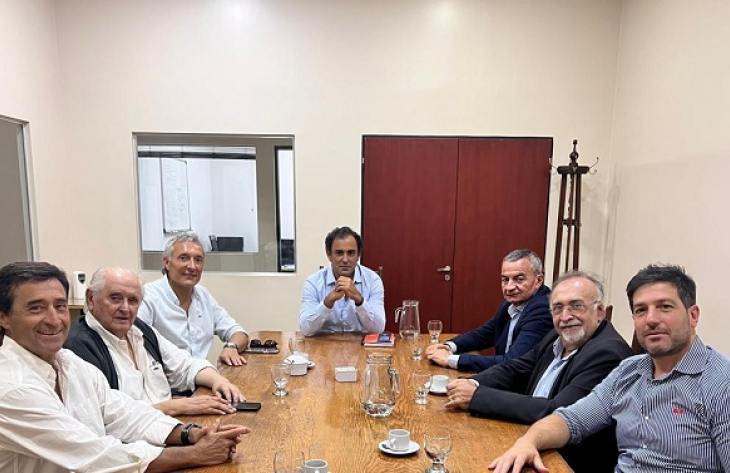 El IPAAT formaliza los contactos con el holding azucarero de Blaquier